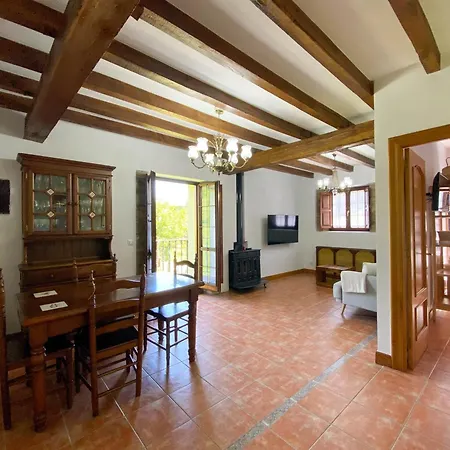 Casa Chuchi * أمبيرو